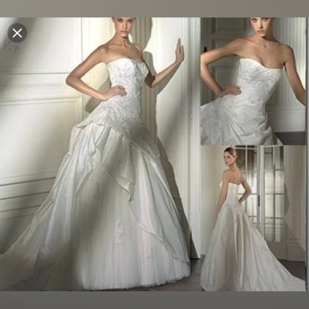 PRONOVIAS NAVEL WEDDING DRESS in Size 6